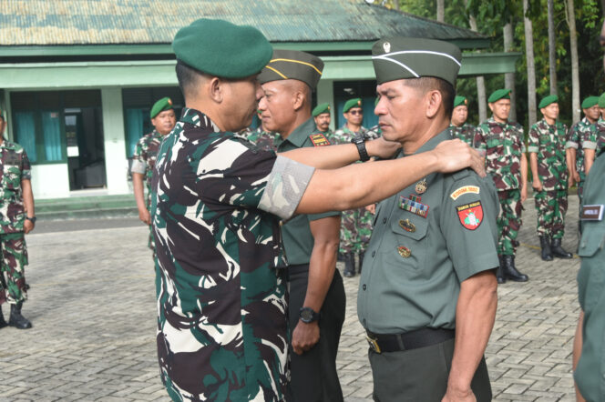 
Dandim 1002/HST Pimpin Tradisi Korps Raport, Tegaskan Nilai Sapta Marga