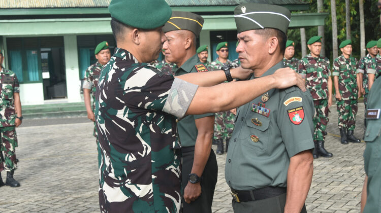 Dandim 1002/HST Pimpin Tradisi Korps Raport, Tegaskan Nilai Sapta Marga