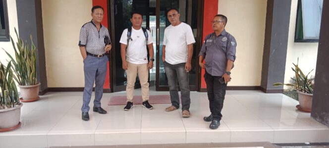 
Lele/Agil Dan Bayu Bantah Keras, Tuduhan Pemerasan Tampa Bukti, Bagaikan Sayur Tampa Garam, Yang Di Proses Bukti Bukan Alibi.