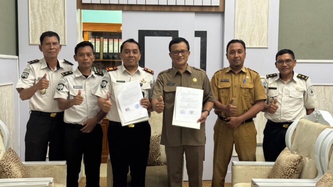 
Rangkul Disdikdaya Kabupaten Probolinggo, Rutan Kraksaan Hadirkan Program Pendidikan Kesetaraan Paket A, B dan C Bagi Warga Binaan