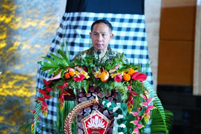 
Panglima TNI Apresiasi Dharma Pertiwi pada HUT ke-62: Perkuat Peran Keluarga Menuju Indonesia Maju