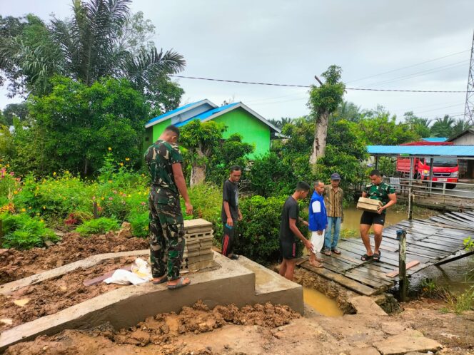 
Pembangunan Jembatan Garuda Dipercepat, Material Terus Mengalir ke Lokasi