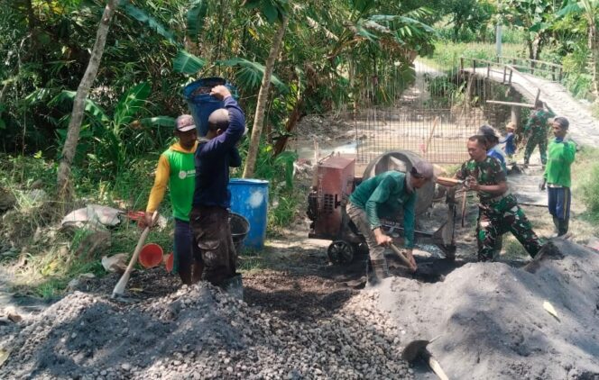 
Jembatan Perintis Garuda, Jadi Harapan Baru Warga Napis Tambakrejo Bojonegoro