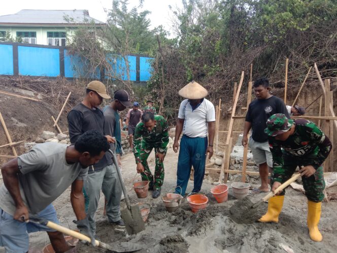 
Pembangunan Jembatan Garuda Terus Digenjot, Wujud Nyata Kebersamaan TNI dan Rakyat