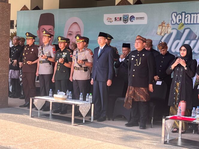 
Peringati Tiga Momen Penting, Komandan Kodim 0820/Probolinggo Ikuti Gelar Apel Bersama