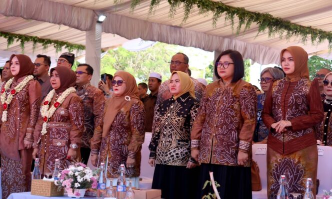 
Hari Jadi Ke-27 Kota Banjarbaru, Komandan Lanud Sjamsudin Noor Dukung Visi dan Pertegas Sinergi Menuju Banjarbaru Emas