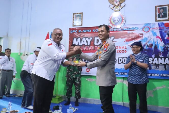 
May Day Sejuk di Probolinggo, Buruh-Polisi-Pemkot Duduk Bersama Jaga Kondusivitas