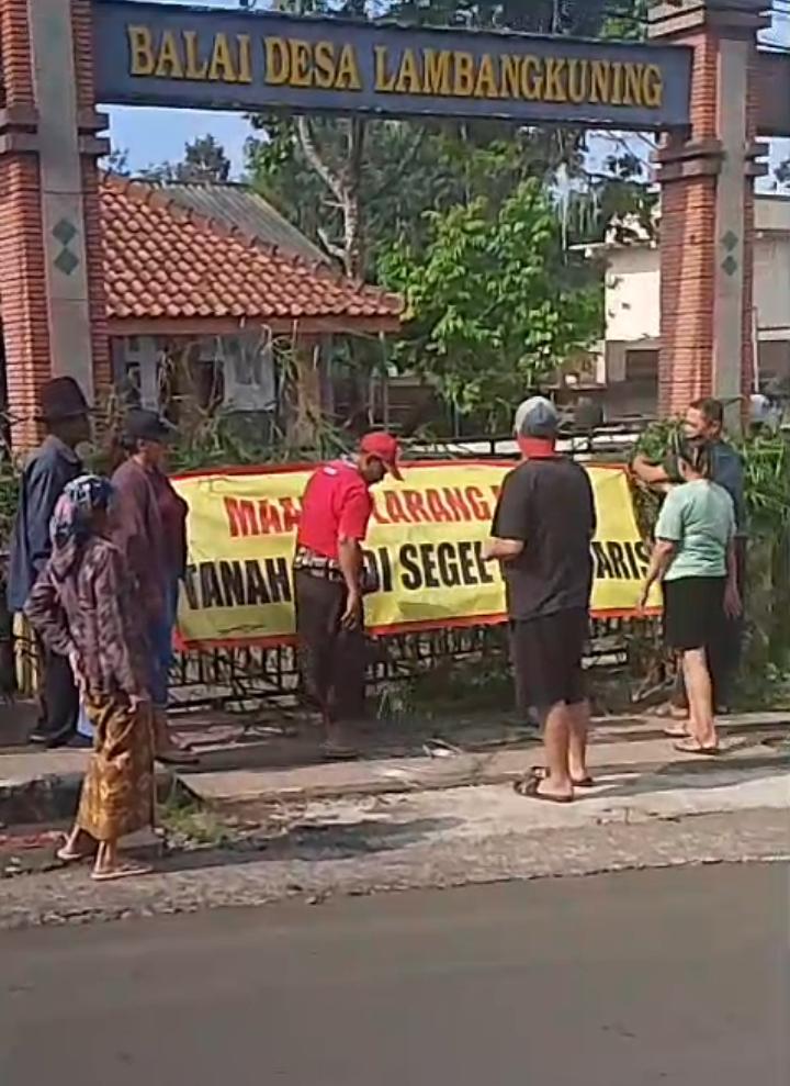 Viral Penyegelan Balai Desa Lambang Kuning Probolinggo, Ahli Waris Klaim Berdiri di Atas Tanah Milik Warga