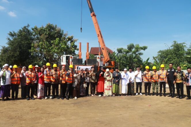 
Groundbreaking Hotel Azana Style Probolinggo, Dorong Pertumbuhan Investasi dan Sektor Pariwisata