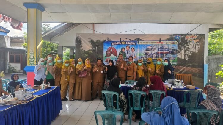 Jemput Bola Lawan TBC, Dinkes Probolinggo Gelar Skrining Mobile X-Ray di Bantaran