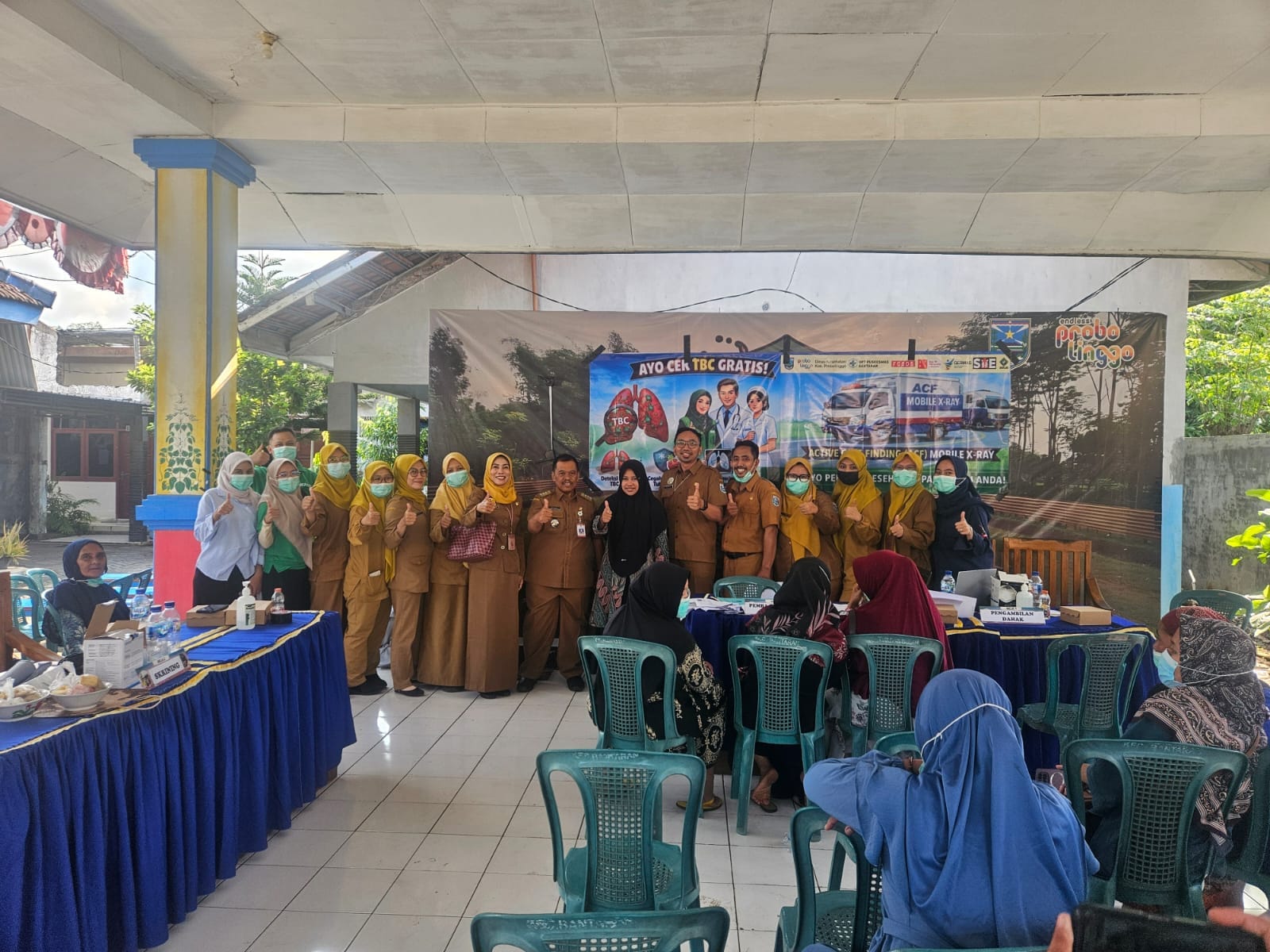 Jemput Bola Lawan TBC, Dinkes Probolinggo Gelar Skrining Mobile X-Ray di Bantaran Jemput Bola Lawan TBC, Dinkes Probolinggo Gelar Skrining Mobile X-Ray di Bantaran