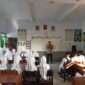 Polisi Masuk Sekolah, Pelajar MTs Sunan Giri Probolinggo Digembleng Disiplin dan Anti Kenakalan Remaja