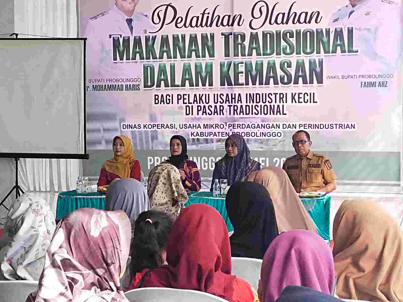 DKUPP Kabupaten Probolinggo Gelar Pelatihan Olahan Makanan Tradisional Dalam Kemasan Bagi Pelaku Industri Kecil Pasar Semampir