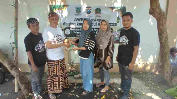 AWPR Tebar Kepedulian di Hari Raya Idul Adha 1447 H, Ratusan Paket Daging Kurban Disalurkan untuk Warga Probolinggo