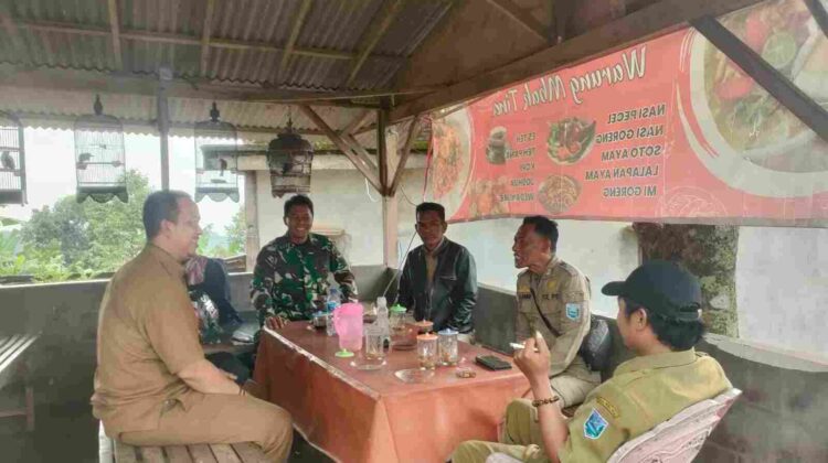 Koramil Lumbang Berikan Rasa Aman Dan Nyaman Bagi Pengunjung Wisata Air Terjun Madakaripura