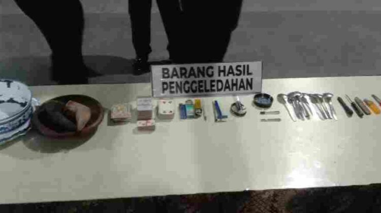 Razia Gabungan TNI-Polri dan BNN di Lapas Lumajang, Petugas Temukan Benda Berbahaya