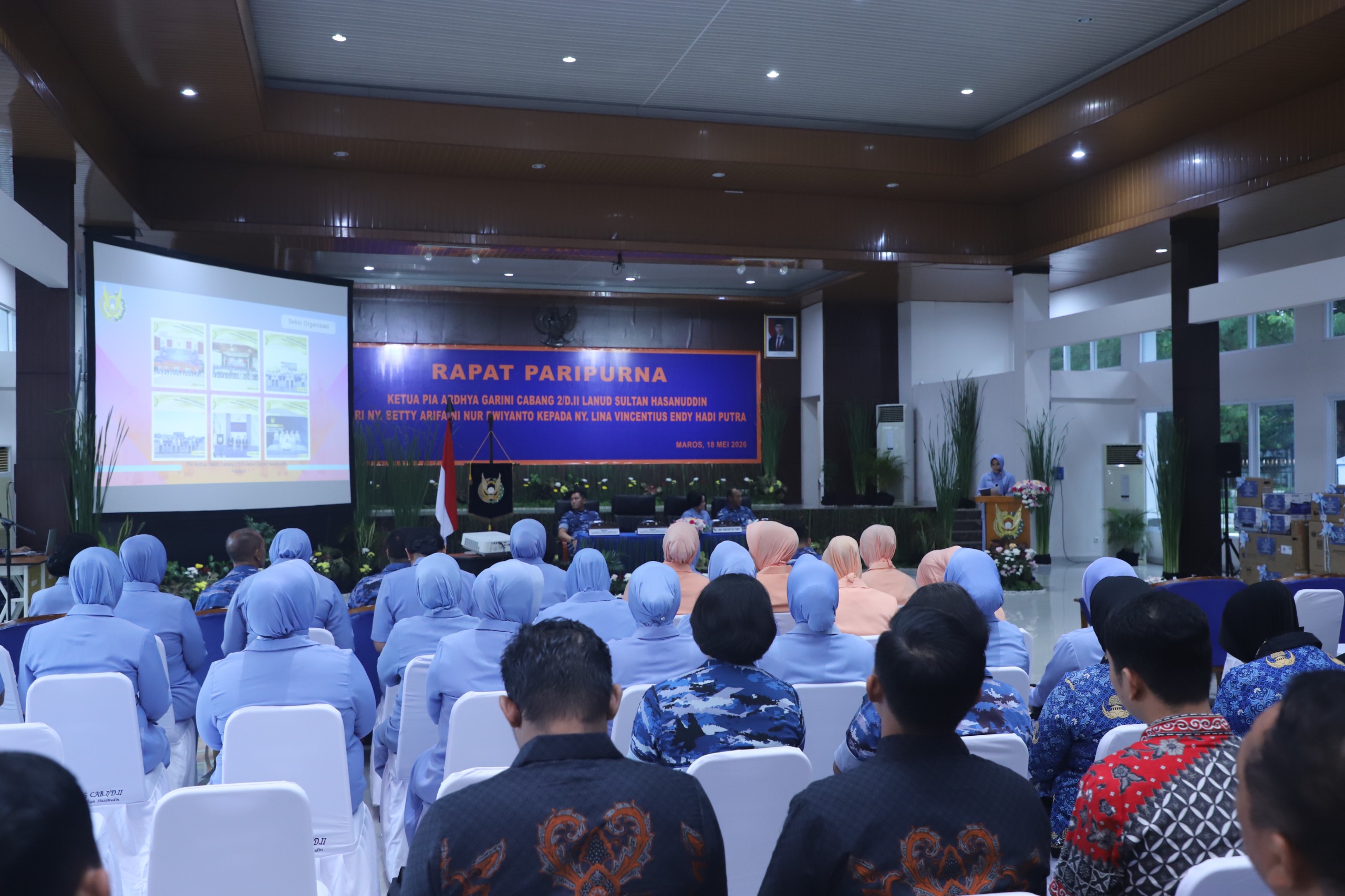 Rapat Paripurna PIA Ardhya Garini Lanud Sultan Hasanuddin Berlangsung Hangat dan Penuh Kekeluargaan Rapat Paripurna PIA Ardhya Garini Lanud Sultan Hasanuddin Berlangsung Hangat dan Penuh Kekeluargaan