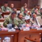 Panglima TNI Hadiri Raker Bersama Komisi I DPR RI Bahas Dinamika Geopolitik dan Misi Perdamaian Dunia