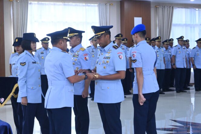 
Kolonel Pnb Vincentius Endy Hadi Putra Resmi Jabat Danlanud Sultan Hasanuddin