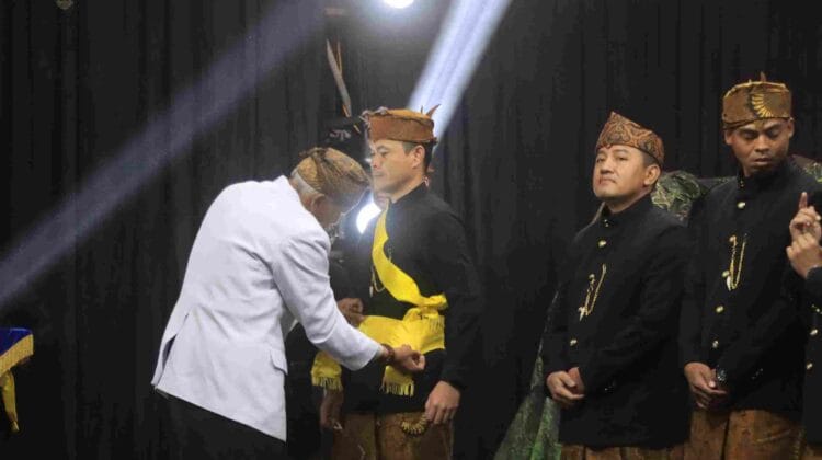 Yadnya Kasada 2026: Kapolres Probolinggo Kota Dikukuhkan sebagai Warga Kehormatan Tengger, Simbol Kepercayaan Masyarakat Adat