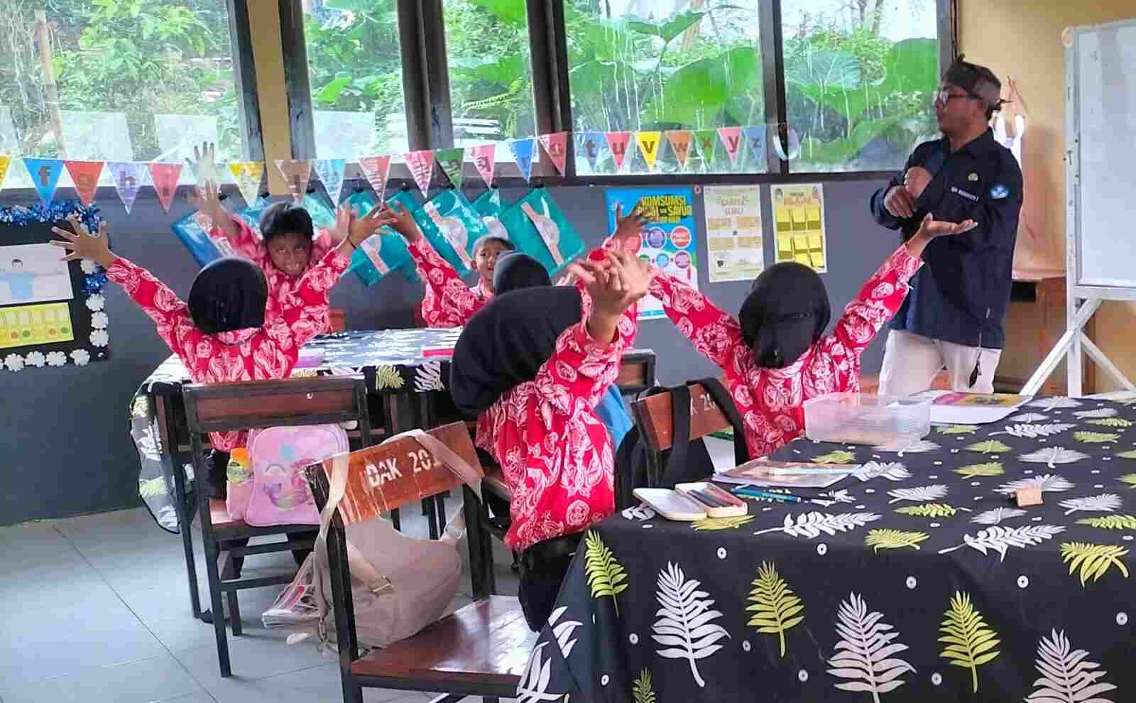 Cetak SDM Terampil, Disnaker Kabupaten Probolinggo Gelar Pelatihan Kejuruan Batik Cetak SDM Terampil, Disnaker Kabupaten Probolinggo Gelar Pelatihan Kejuruan Batik