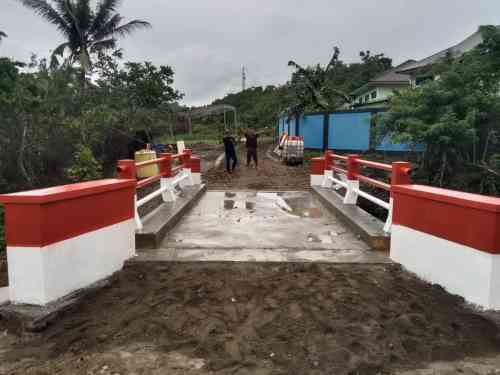 Jembatan Garuda Rampung, Senyum Warga Desa Gita Akhirnya Terwujud Jembatan Garuda Rampung, Senyum Warga Desa Gita Akhirnya Terwujud