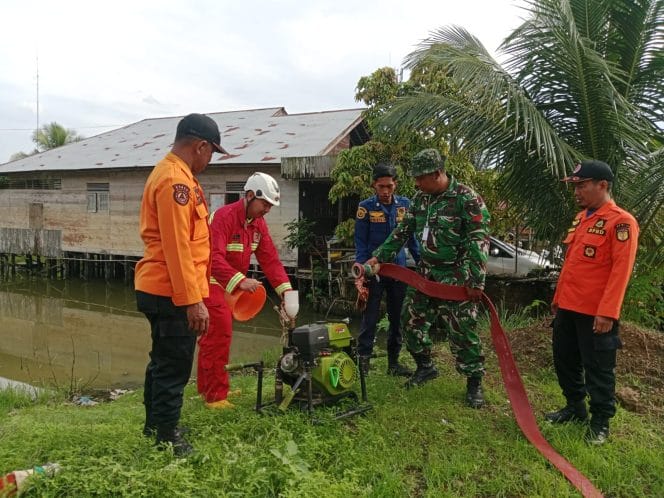 
TNI-Polri, BPBD dan BPK Murakata Bersinergi dalam Latihan Karhutla