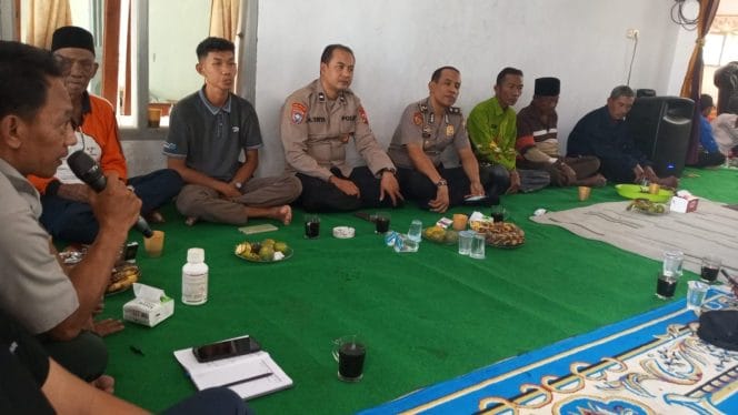 
Polri Dorong Petani Wonomerto Setor Hasil Panen ke Bulog, Perkuat Ketahanan Pangan Nasional