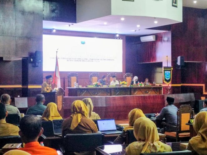 
Pemkab Probolinggo dan DPRD Kabupaten Probolinggo Mulai Bahas Pertanggungjawaban Pelaksanaan APBD Tahun 2025