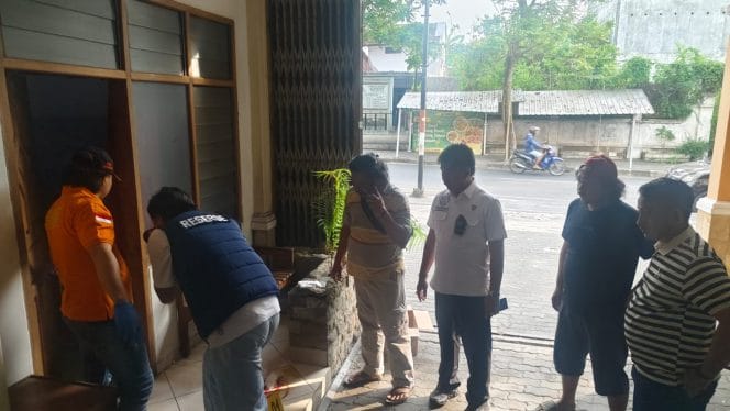
Tamu Hotel di Blora Dikejutkan Penemuan Pria Tak Bernyawa, Diduga Meninggal Akibat Serangan Jantung