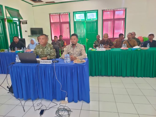 
TMMD ke-129 Siap Digelar di Halmahera Timur, Dandim 1505/Tidore Sampaikan Paparan kepada Pangdam Secara Virtual