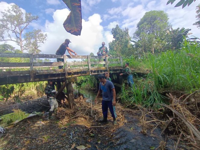 
Kodim 1008/Tabalong Genjot Pembangunan Jembatan Garuda Merah Putih di Desa Muang, Dukung Mobilitas dan Perekonomian Warga