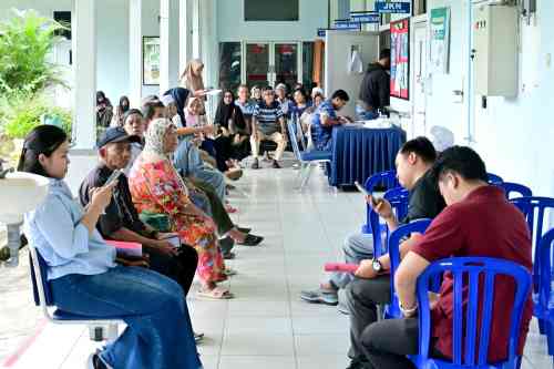 Sambut Hari Bakti ke-79 TNI AU 2026, Lanud Sjamsudin Noor Gelar Pemeriksaan Mata Gratis bagi Masyarakat Kalsel