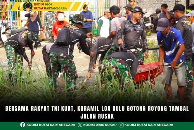 
Bersama Rakyat TNI Kuat, Koramil Loa Kulu Gotong Royong Tambal Jalan Rusak