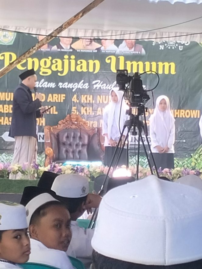 
Haul Masyayikh Ponpes Miftahul Ulum Kerpangan Jadi Ajang Pererat Silaturahmi Alumni dan Wali Santri
