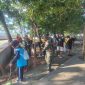 Kodim 1505/Tidore Bersama Mahasiswa KKN Unkhair dan Pemuda Tuguwaji Gelar Aksi Bersih Pantai Tugulufa