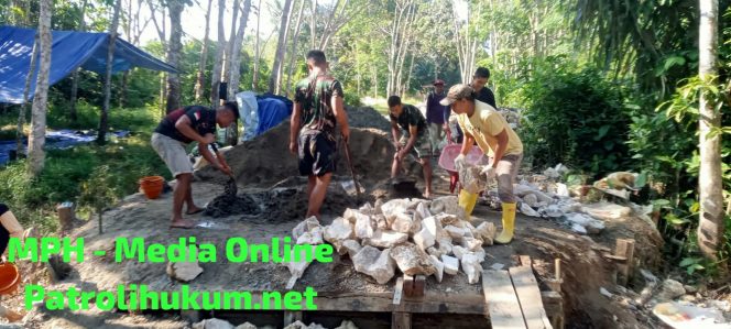 
Kodim 1002/HST Kebut Pembangunan Empat Jembatan, Warga Sambut Positif