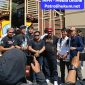 Tak Ingin Ada Korban Baru, Emak-Emak Geruduk Polresta Sidoarjo Desak Penangkapan Tersangka Dugaan Pencabulan Anak Tak Ingin Ada Korban Baru, Emak-Emak Geruduk Polresta Sidoarjo Desak Penangkapan Tersangka Dugaan Pencabulan Anak