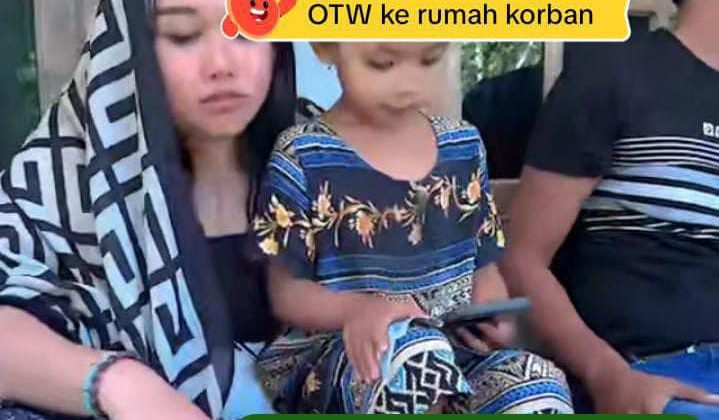 Tiktoker Ayuokta dan Wartawan Candra Salurkan Santunan untuk Keluarga Korban Pembunuhan Alas Sumur Kulon