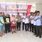 Kapolres Simalungun AKBP Marganda Aritonang Turun Langsung Salurkan Bantuan Kemanusiaan untuk Korban Angin Puting Beliung di Talun Rejo Kapolres Simalungun AKBP Marganda Aritonang Turun Langsung Salurkan Bantuan Kemanusiaan untuk Korban Angin Puting Beliung di Talun Rejo