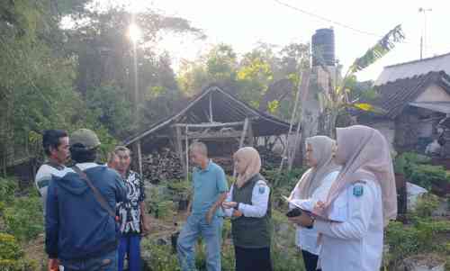 Diperta Kabupaten Probolinggo Siapkan Screen House Modern untuk Tingkatkan Produksi Cabai Diperta Kabupaten Probolinggo Siapkan Screen House Modern untuk Tingkatkan Produksi Cabai
