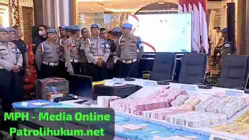 Usai Pernyataan Jampidsus, Konferensi Pers Polda Metro Pamer Sitaan Emas dan Uang Puluhan Miliar, Tapi Tak Sebut Nama Tersangka