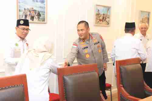 POLDA KEPRI TERIMA AUDIENSI GEMIRA KEPRI, PERKUAT SINERGI MENJAGA KERUKUNAN DAN KONDUSIVITAS DAERAH POLDA KEPRI TERIMA AUDIENSI GEMIRA KEPRI, PERKUAT SINERGI MENJAGA KERUKUNAN DAN KONDUSIVITAS DAERAH