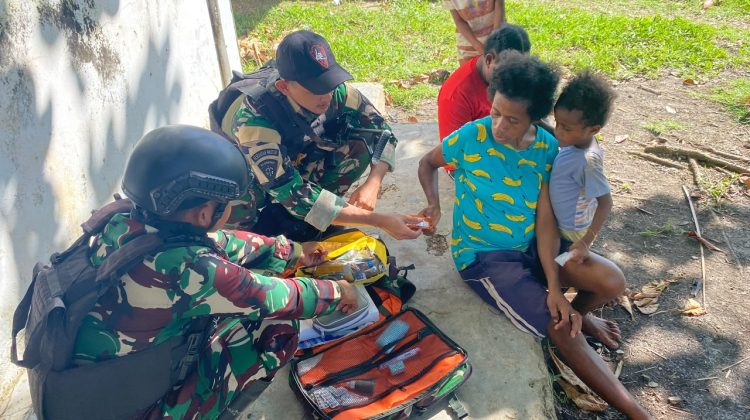 Kepedulian TNI Terhadap Kualitas Kesehatan di Ujung Timur Indonesia