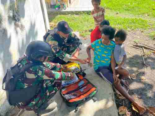Kepedulian TNI Terhadap Kualitas Kesehatan di Ujung Timur Indonesia