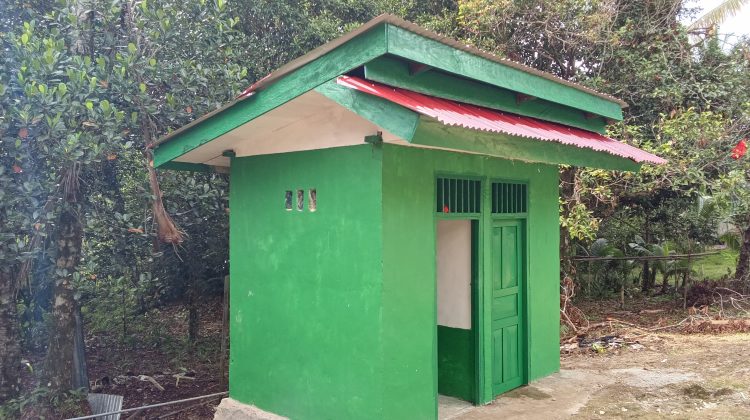 TMMD Ke-129 Kodim 1807/Sorong Selatan Rampungkan Rehab 5 Unit MCK, Tingkatkan Kualitas Sanitasi Warga Kampung Sesor