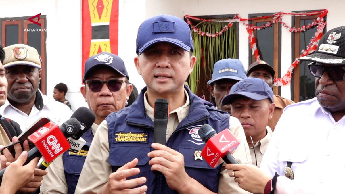 Pengembangan Ekonomi dan Pariwisata di Teluk Wondama Pengembangan Ekonomi dan Pariwisata di Teluk Wondama