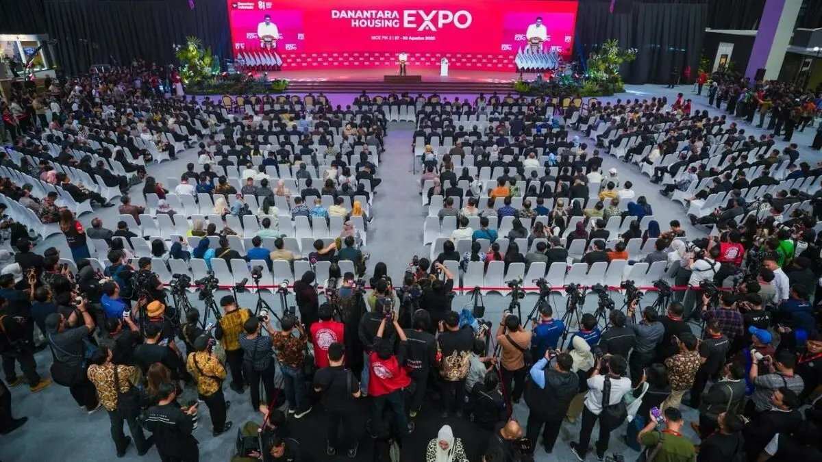 Peluncuran Danantara Housing Expo 2026: 300 Akad Rumah dalam Sehari Peluncuran Danantara Housing Expo 2026: 300 Akad Rumah dalam Sehari