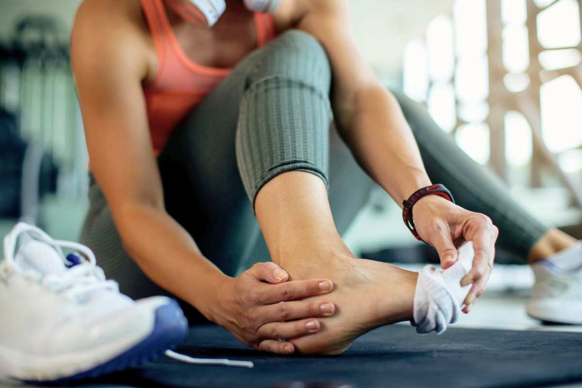 Mengenali Gejala Osteoartritis dan Penyebabnya Mengenali Gejala Osteoartritis dan Penyebabnya