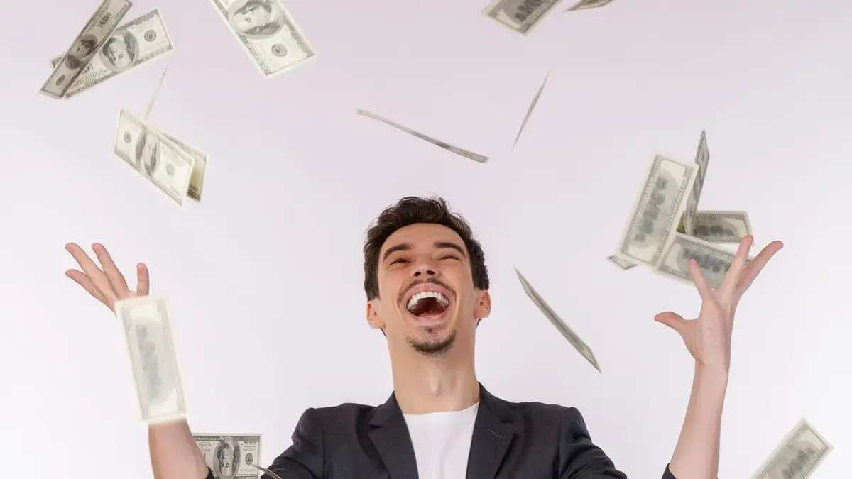 Prediksi Keuangan 6 Shio di Agustus 2026 Prediksi Keuangan 6 Shio di Agustus 2026